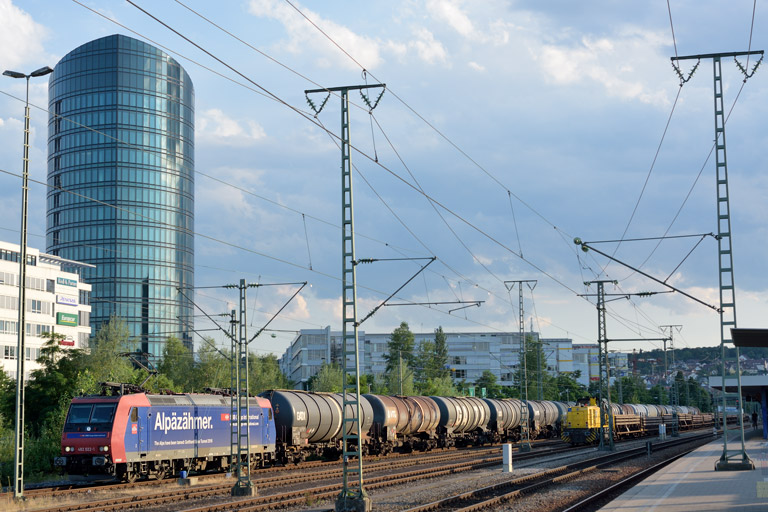 482 022 bei km 15,6 (Juli 2016)