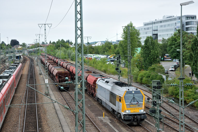 V500.17 (Voith Maxima 40CC) bei km 15,8 (August 2016)