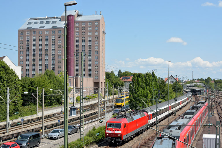 120 150 mit IC 185 bei km 15,8 (Juli 2017)