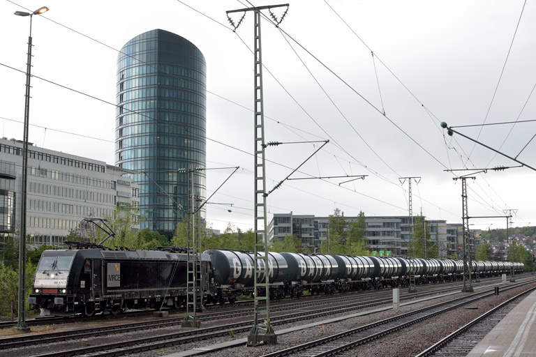 185 571 bei km 15,6 (Mai 2017)