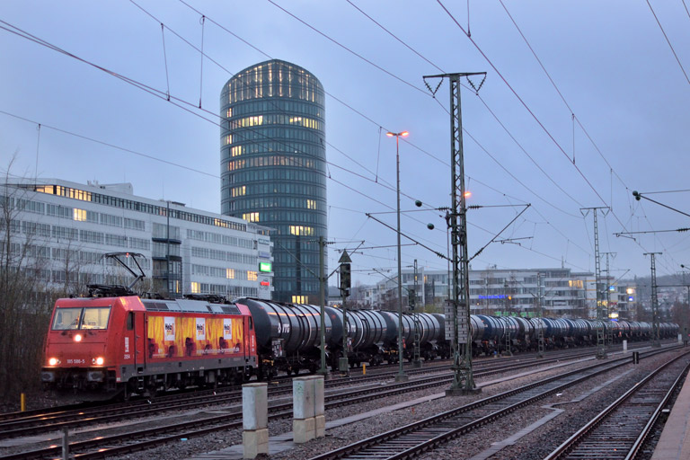 HGK 185 586 bei km 15,6 (M&auml;rz 2017)