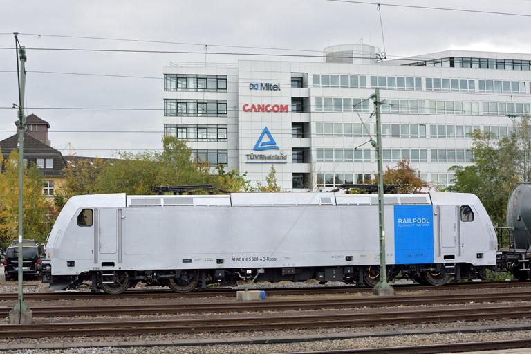 185 681 bei km 15,6 (Oktober 2017)