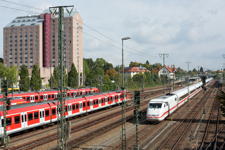401 055 als LPFT-A 77730 bei km 15,8 (September 2017)