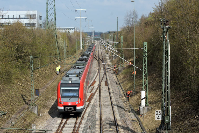 430 564 bei km 25,4 (April 2017)