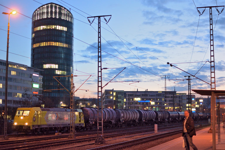 119 008 bei km 15,6 (Februar 2017)