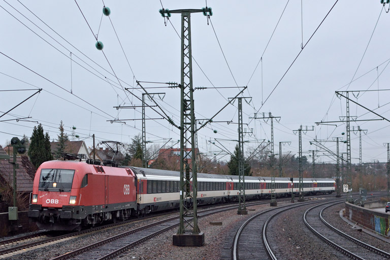 &Ouml;BB 1116 056 mit IC 183 bei km 16,6 (Dezember 2017)