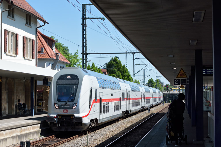 RE 51935 bei km 15,6 (Mai 2017)