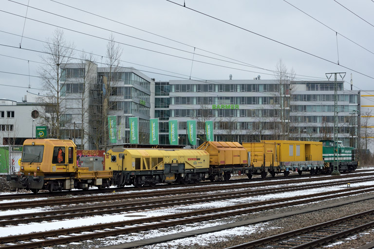 Arbeitszug bei km 15,8 (Dezember 2017)