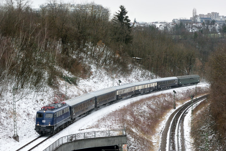 110 428 mit DPE 97 bei km 13,6 (M&auml;rz 2018)