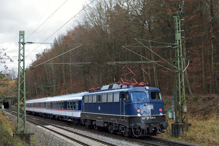 110 428 mit DPE 98 bei km 18,0 (November 2018)