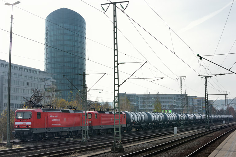 143 893 und 143 276 bei km 15,6 (November 2018)