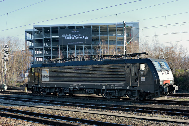 ES 64 F4-106 bei km 15,6 (Dezember 2018)