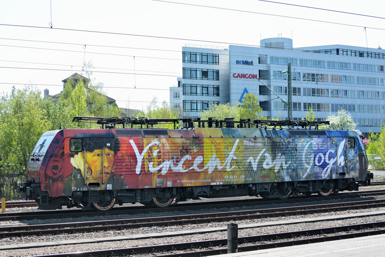 ES 64 F4-206 bei km 15,6 (April 2018)