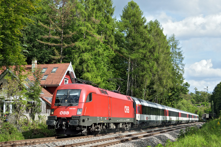 &Ouml;BB 1016 001 mit IC 187 bei km 18,2 (September 2018)
