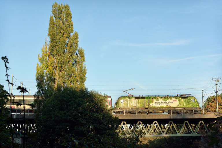 &Ouml;BB 1016 023 mit IC 283 bei km 14,6 (September 2018)