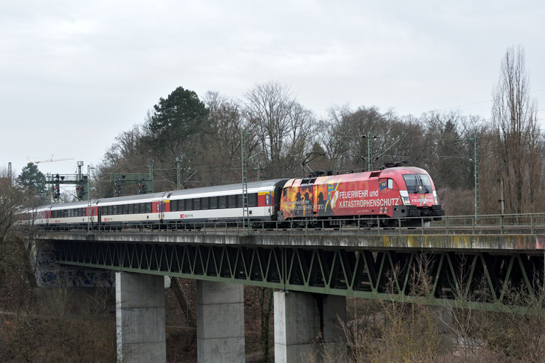 &Ouml;BB 1016 048 mit IC 186 bei km 14,6 (M&auml;rz 2018)