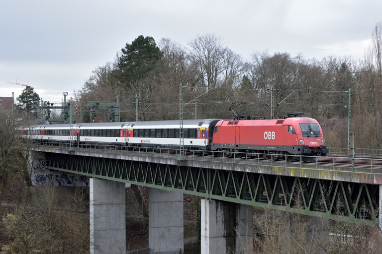 &Ouml;BB 1116 052 mit IC 280 bei km 14,6 (Januar 2018)