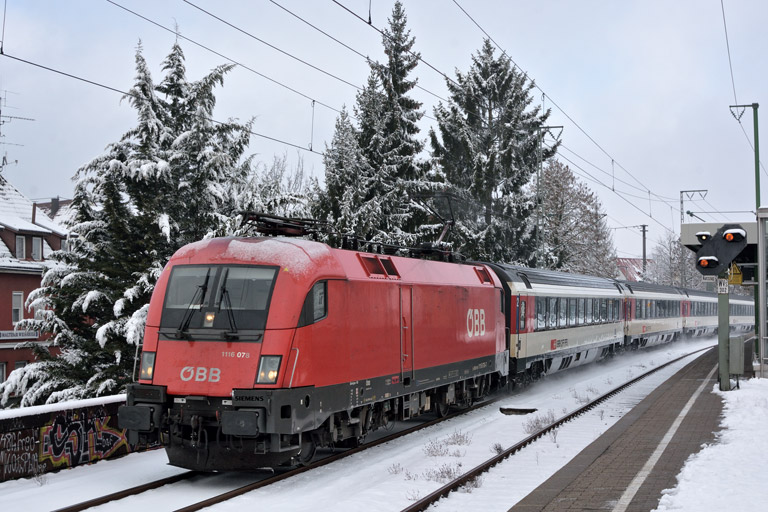&Ouml;BB 1116 078 mit IC 185 bei km 16,8 (Februar 2018)