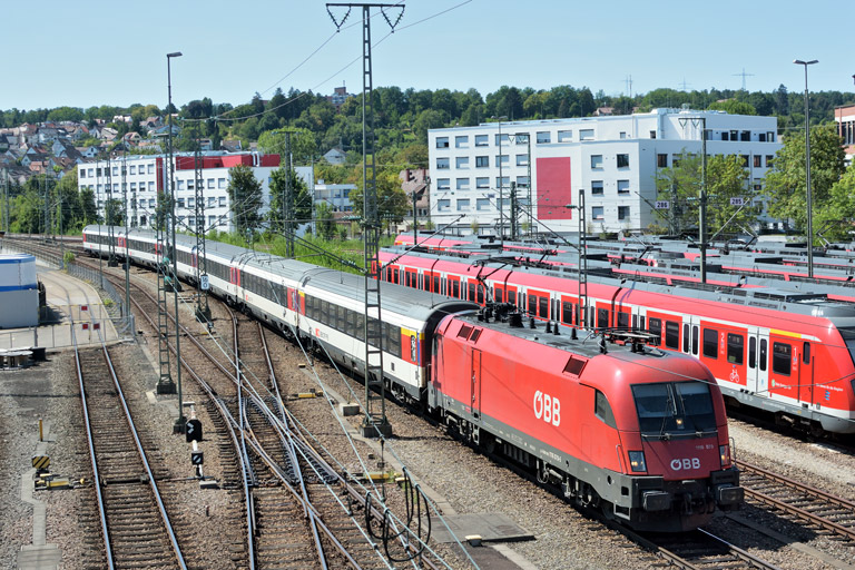 &Ouml;BB 1116 079 mit IC 280 bei km 16,0 (August 2018)