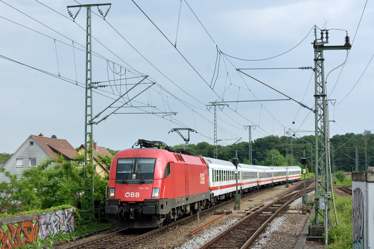 &Ouml;BB 1116 130 mit IC 2336 bei km 16,8 (Mai 2018)