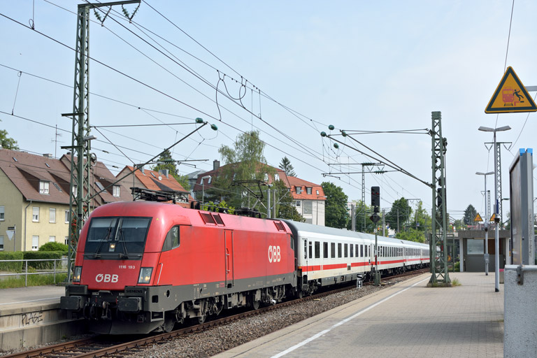 &Ouml;BB 1116 193 mit IC 2335 bei km 15,6 (Mai 2018)