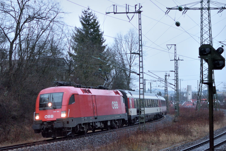 &Ouml;BB 1116 193 mit IC 281 bei km 17,4 (Januar 2018)