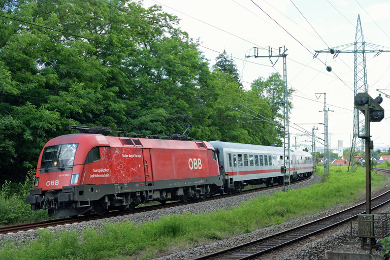 &Ouml;BB 1116 260 mit IC 2231 bei km 17,2 (Juni 2018)
