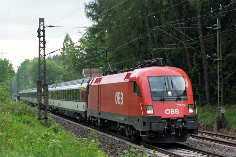 &Ouml;BB 1116 261 mit IC 184 bei km 18,2 (Mai 2018)