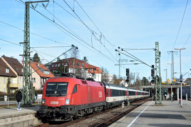 &Ouml;BB 1116 276 mit IC 187 bei km 15,6 (Januar 2018)
