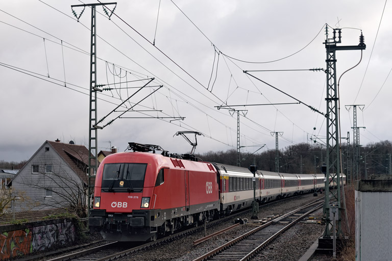 &Ouml;BB 1116 278 mit IC 188 bei km 16,8 (Dezember 2018)