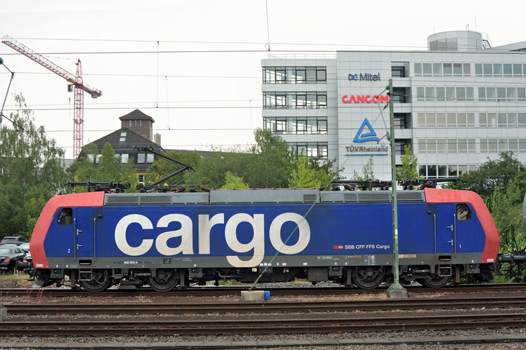 482 025 bei km 15,6 (Juni 2018)