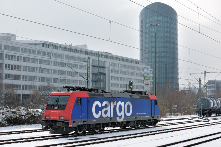 482 048 bei km 15,6 (Februar 2018)