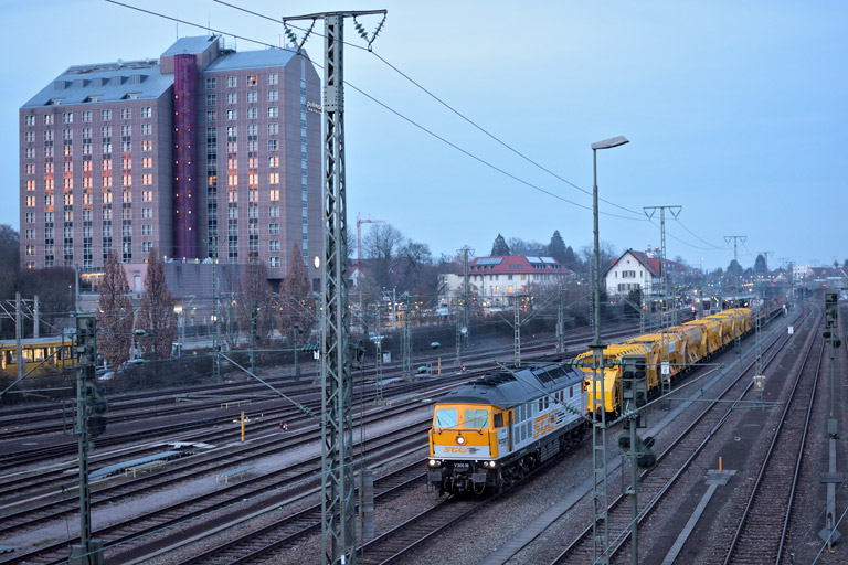 V 300.18 bei km 15,8 (M&auml;rz 2018)