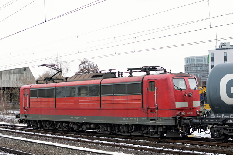 151 001 bei km 15,6 (Januar 2019)