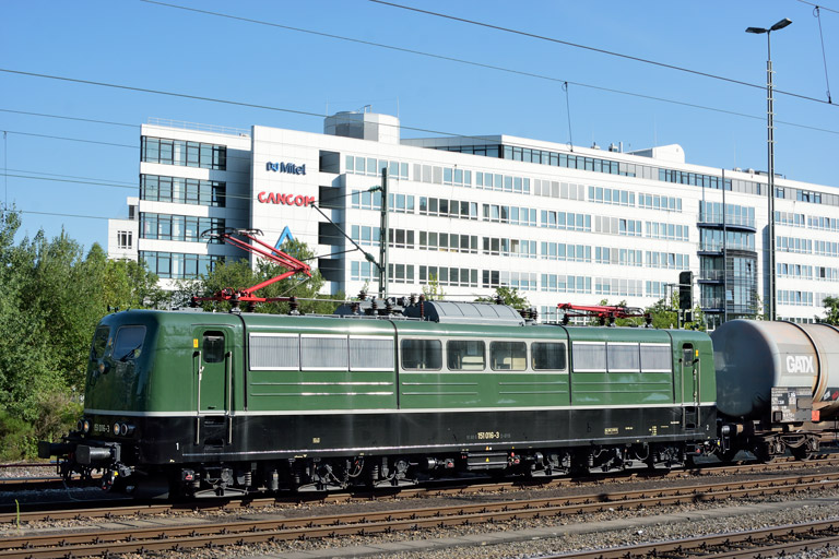151 016 bei km 15,6 (Juli 2019)
