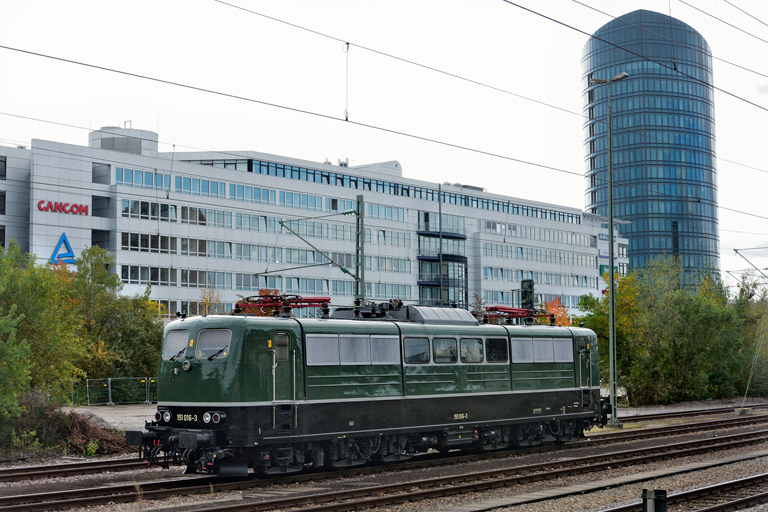 151 016 bei km 15,6 (Oktober 2019)