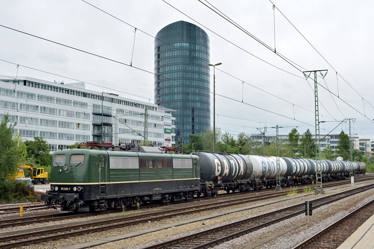 151 038 bei km 15,6 (August 2019)