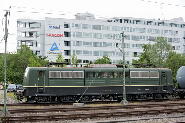 151 119 bei km 15,6 (Juni 2019)