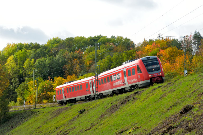 612 902 als Mess-St 92602 bei km 13,2 (Oktober 2019)