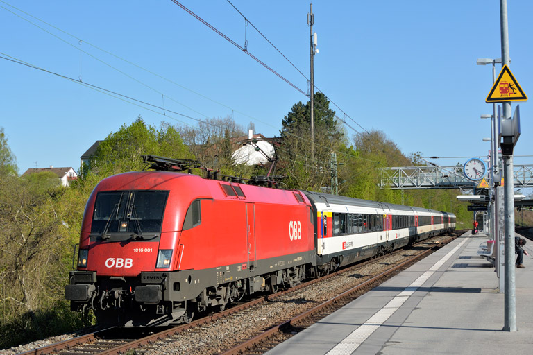 &Ouml;BB 1016 001 mit IC 186 bei km 14,2 (April 2019)
