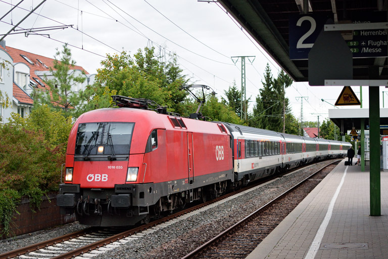 &Ouml;BB 1016 035 mit IC 283 bei km 16,8 (September 2019)