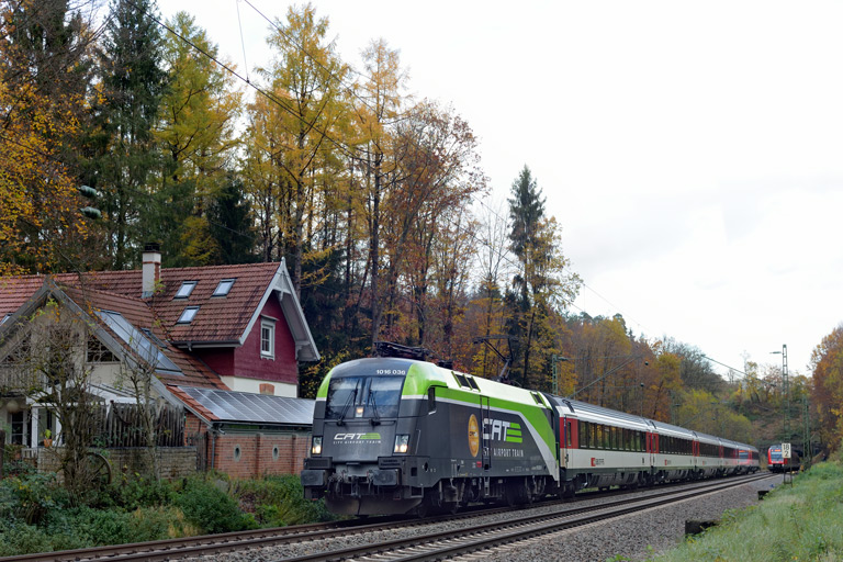 &Ouml;BB 1016 036 mit IC 187 bei km 18,2 (November 2019)