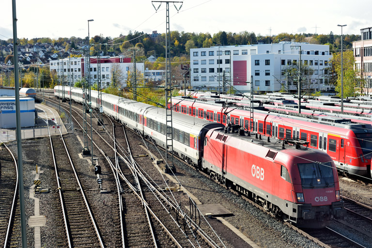 &Ouml;BB 1116 041 mit IC 280 bei km 16,0 (November 2019)