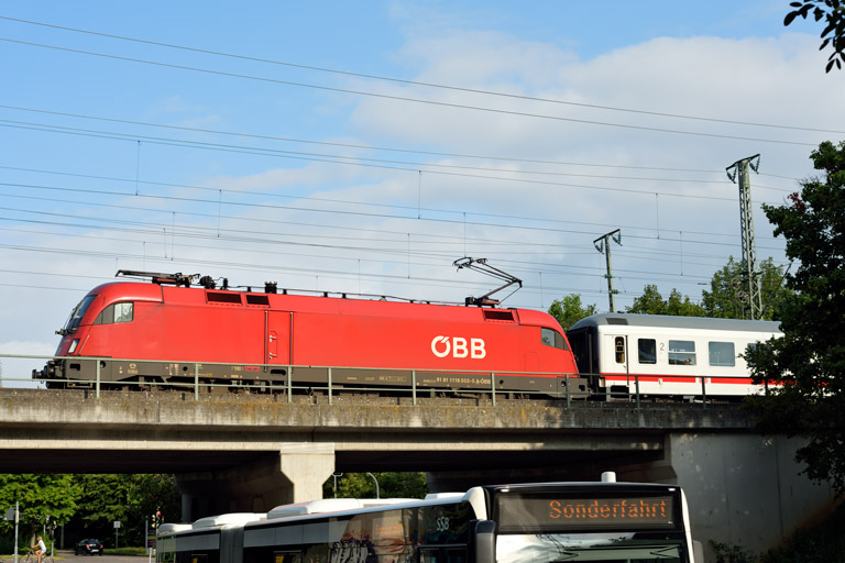 &Ouml;BB 1116 055 mit IC 2233 bei km 16,4 (August 2019)