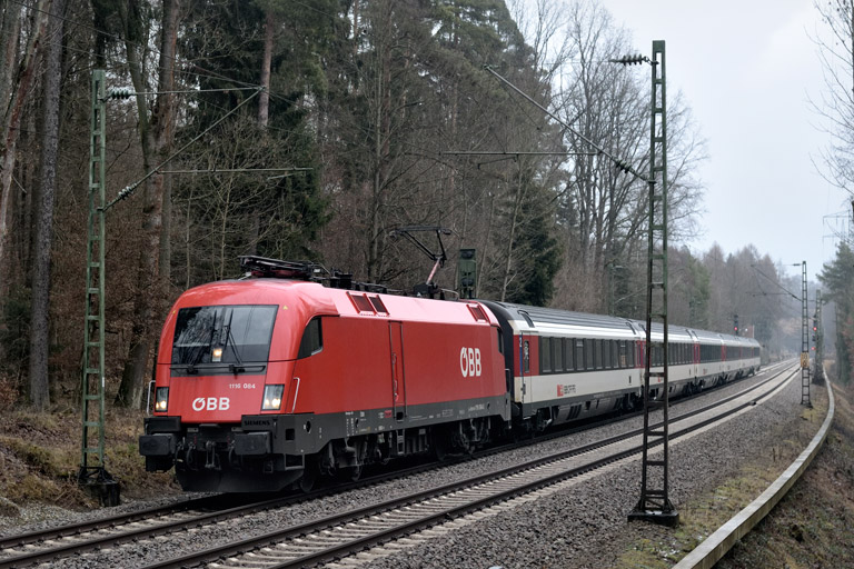 &Ouml;BB 1116 084 mit IC 189 bei km 18,6 (Februar 2019)