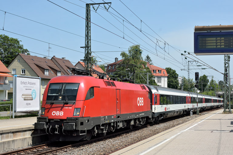 &Ouml;BB 1116 138 mit IC 187 bei km 15,6 (Juni 2019)