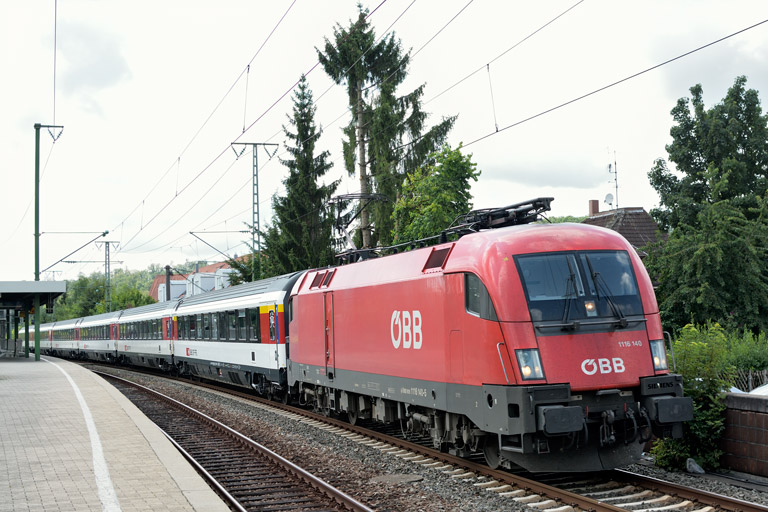 &Ouml;BB 1116 140 mit IC 282 bei km 16,8 (Juli 2019)