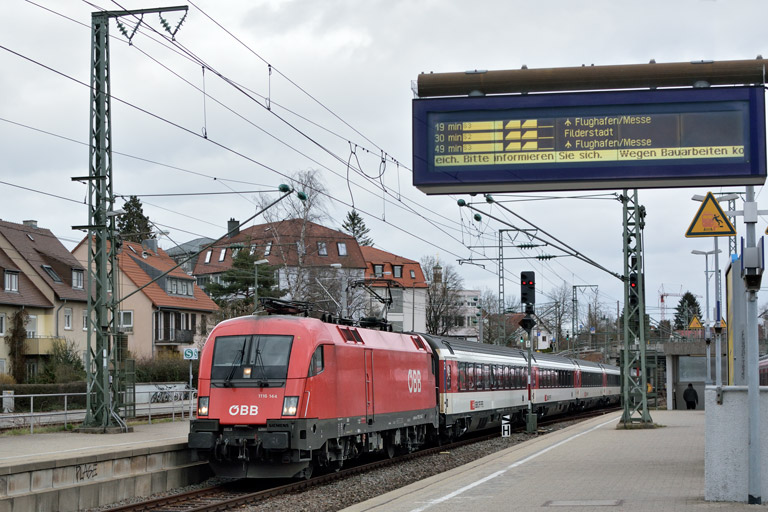&Ouml;BB 1116 144 mit IC 187 bei km 15,6 (M&auml;rz 2019)