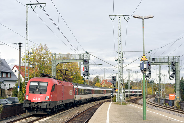 &Ouml;BB 1116 147 mit IC 185 bei km 16,6 (November 2019)