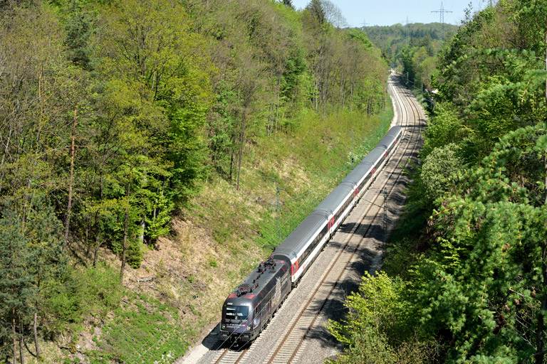 &Ouml;BB 1116 158 mit IC 189 bei km 20,4 (Mai 2019)
